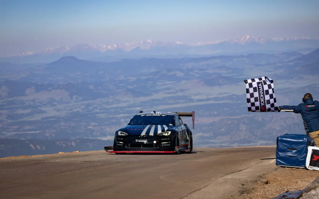 NEW RECORD SET AT PIKES PEAK 2023 WITH RANDY POBST AT THE WHEEL OF DARK HELMET